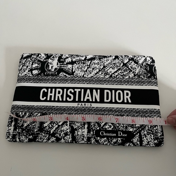 Dior Beauty Plan De Paris Cosmetic Pouch - Picture 9 of 10